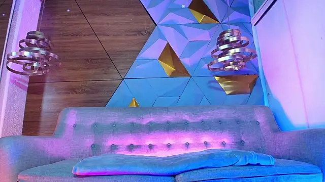 sarah banks1 online show from 03-11-25, 10:42