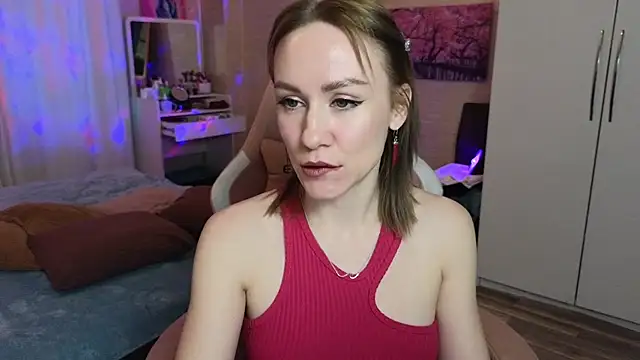Snapshot of VeronicaRoss chatting on 01-26-25, 06:59 VeronicaRoss online show from 01-26-25, 06:59