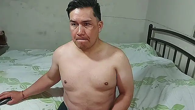 ferchoDC78 online show from 02-10-26, 04:55