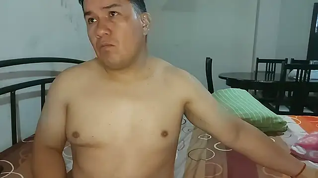 ferchoDC78 online show from 04-08-26, 02:18