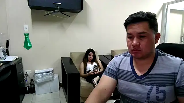 ferchoDC78 online show from 04-05-26, 03:35