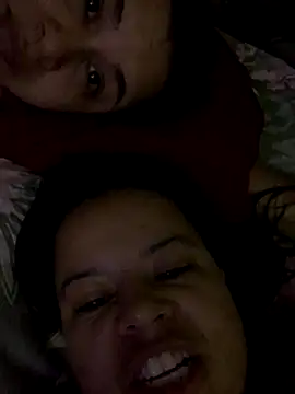 twocurvylatins online show from 09-28-25, 05:20