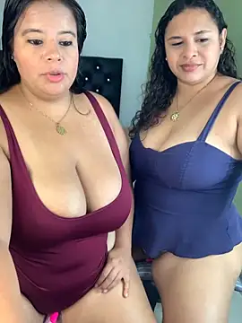 twocurvylatins online show from 06-21-26, 01:33