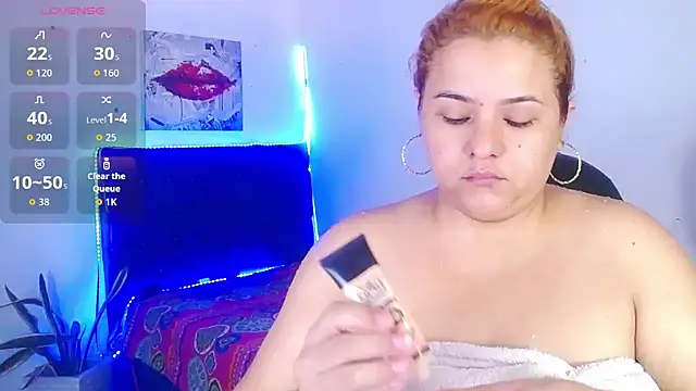 Charlotte mh online show from 09-23-25, 06:04