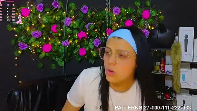 Sweett Mollyy online show from 03-30-26, 09:49