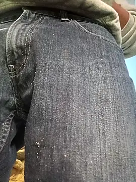 Snapshot of Leonul chatting on 02-25-26, 06:52 Leonul online show from 02-25-26, 06:52