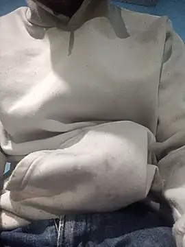 Snapshot of Leonul chatting on 12-14-25, 11:54 Leonul online show from 12-14-25, 11:54