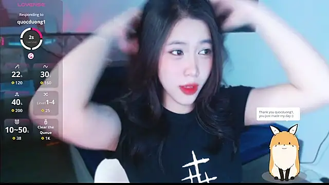 Snapshot of Lin_SiYee chatting on 02-06-26, 12:23 Lin SiYee online show from 02-06-26, 12:23