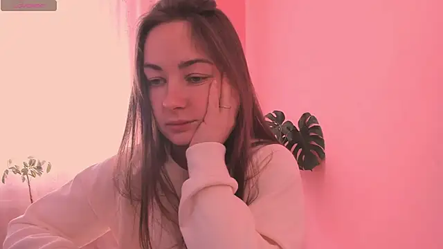 Snapshot of cClandesTina chatting on 03-18-25, 10:17 cClandesTina online show from 03-18-25, 10:17