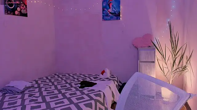 cClandesTina online show from 11-14-25, 03:26