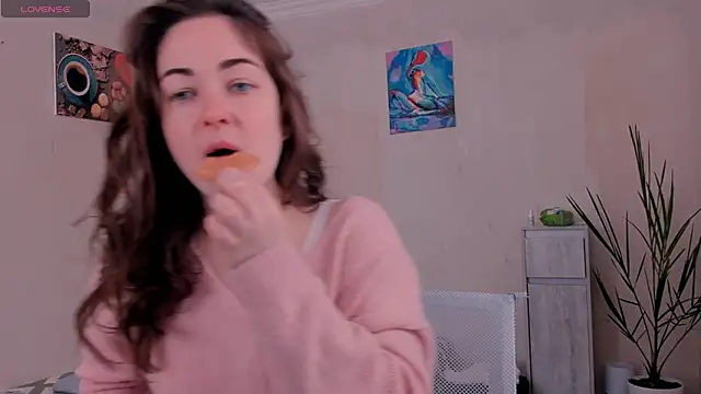 cClandesTina online show from 11-22-25, 08:35