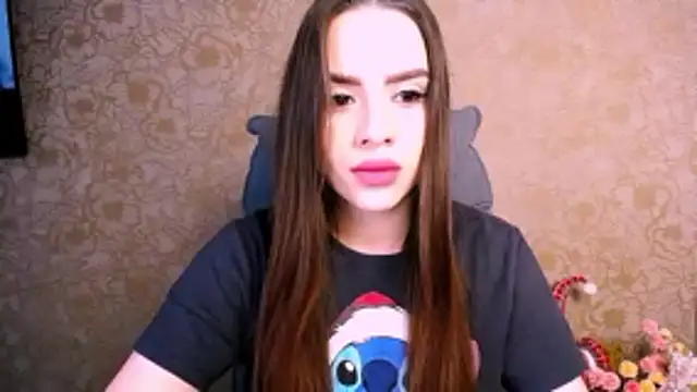  your fantasy girl online show from 04-04-26, 09:27