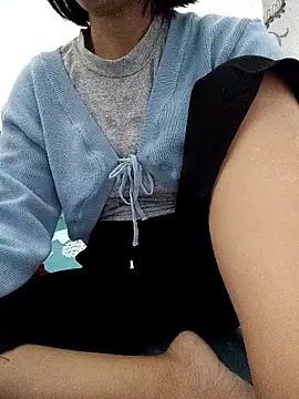 Haralushiaaa online show from 12-17-25, 12:37