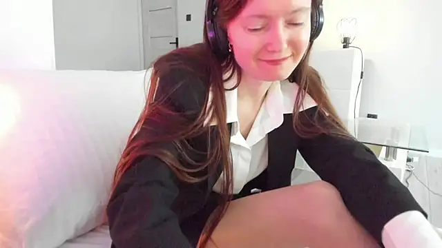 Your Librarian online show from 12-16-25, 09:57