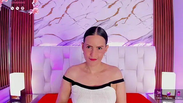 Coco Balenciaga  online show from 02-20-26, 11:56