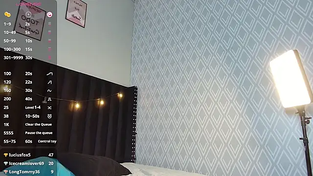 littleebluee online show from 02-22-25, 03:12