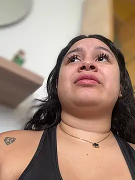 Pretty Isadora online show from 04-07-26, 06:10