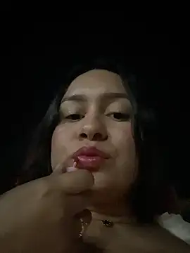 Snapshot of Pretty_Isadora chatting on 03-09-25, 11:46 Pretty Isadora online show from 03-09-25, 11:46