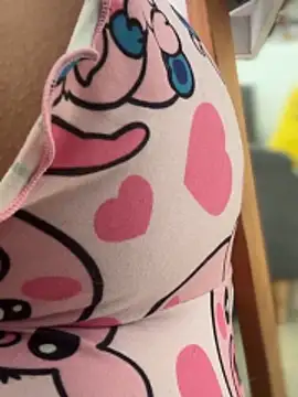 Pretty Isadora online show from 04-12-26, 07:50