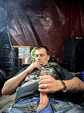 joeycbigcock online show from 11-17-25, 09:19