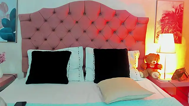 ThyaraJhons online show from 04-10-26, 12:01