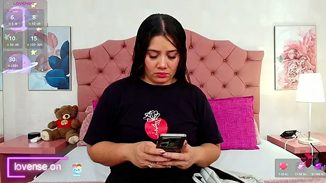 ThyaraJhons online show from 11-28-25, 12:05