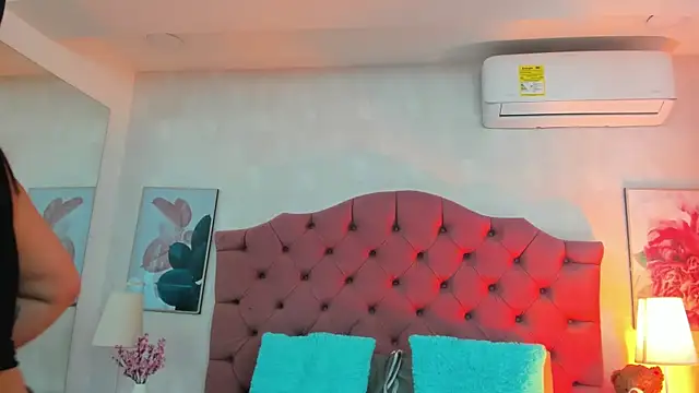 ThyaraJhons online show from 04-08-26, 11:55