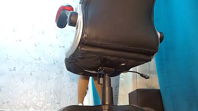 Samantabrown  online show from 09-27-25, 11:27