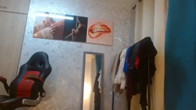 Samantabrown  online show from 04-13-26, 11:14