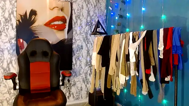 Samantabrown  online show from 03-14-26, 11:38