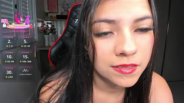 ivyy scott online show from 10-31-25, 03:08