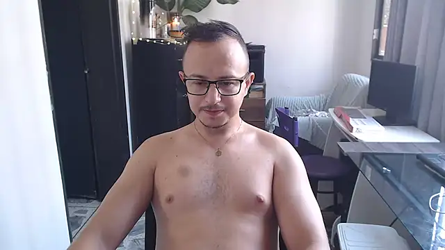 Snapshot of jacob_strokes01 chatting on 07-17-26, 01:19 jacob strokes01 online show from 07-17-26, 01:19