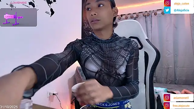 alejo cute online show from 10-31-25, 09:32