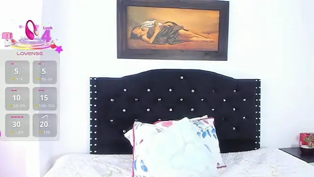 Alexandra Torress online show from 12-20-25, 03:26