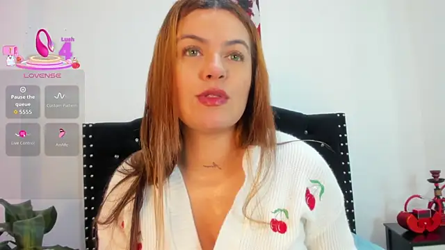 Snapshot of Alexandra_Torress chatting on 07-21-26, 12:28 Alexandra Torress online show from 07-21-26, 12:28