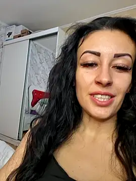 Snapshot of loryyy_sexyyy chatting on 10-23-25, 12:37 loryyy sexyyy online show from 10-23-25, 12:37