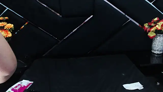 Amy hoy69 online show from 02-15-25, 10:00