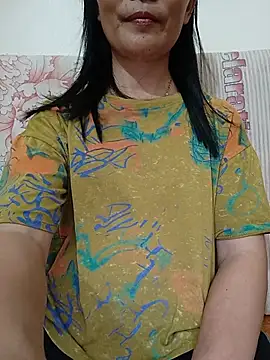 Snapshot of Asian_girl13 chatting on 06-02-26, 02:28 Asian girl13 online show from 06-02-26, 02:28