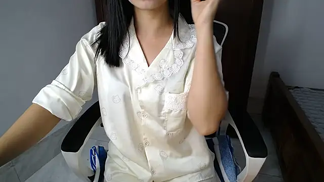 Lunobaby 204 online show from 11-03-25, 01:44