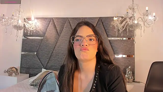 IsabellaGrey19 online show from 02-25-25, 08:00