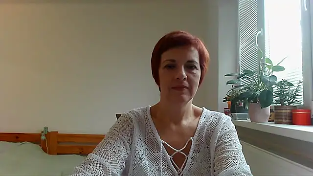 Snapshot of LoraLoraMay chatting on 09-25-25, 01:50 LoraLoraMay online show from 09-25-25, 01:50
