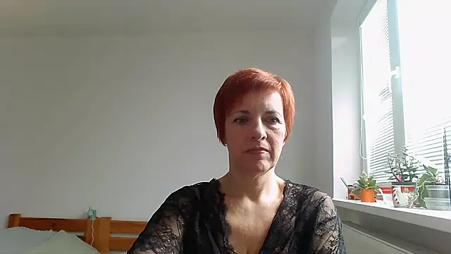 Snapshot of LoraLoraMay chatting on 10-14-25, 08:37 LoraLoraMay online show from 10-14-25, 08:37