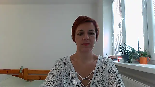 Snapshot of LoraLoraMay chatting on 10-12-25, 12:50 LoraLoraMay online show from 10-12-25, 12:50