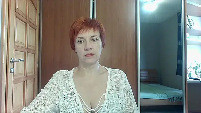 Snapshot of LoraLoraMay chatting on 07-16-26, 11:51 LoraLoraMay online show from 07-16-26, 11:51