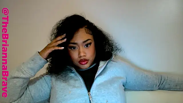 BriannaBrave online show from 12-19-25, 06:27