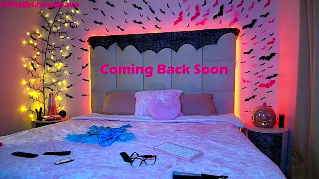 BriannaBrave online show from 10-15-25, 02:10
