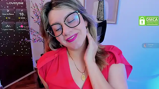 Chanelll Taylorr  online show from 03-18-25, 01:12