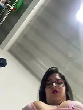 Snapshot of ZTahya chatting on 06-06-26, 04:07 ZTahya online show from 06-06-26, 04:07
