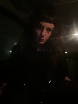 Snapshot of OniricFemme chatting on 02-11-26, 12:10 OniricFemme online show from 02-11-26, 12:10