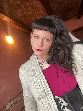 OniricFemme online show from 03-21-26, 04:11